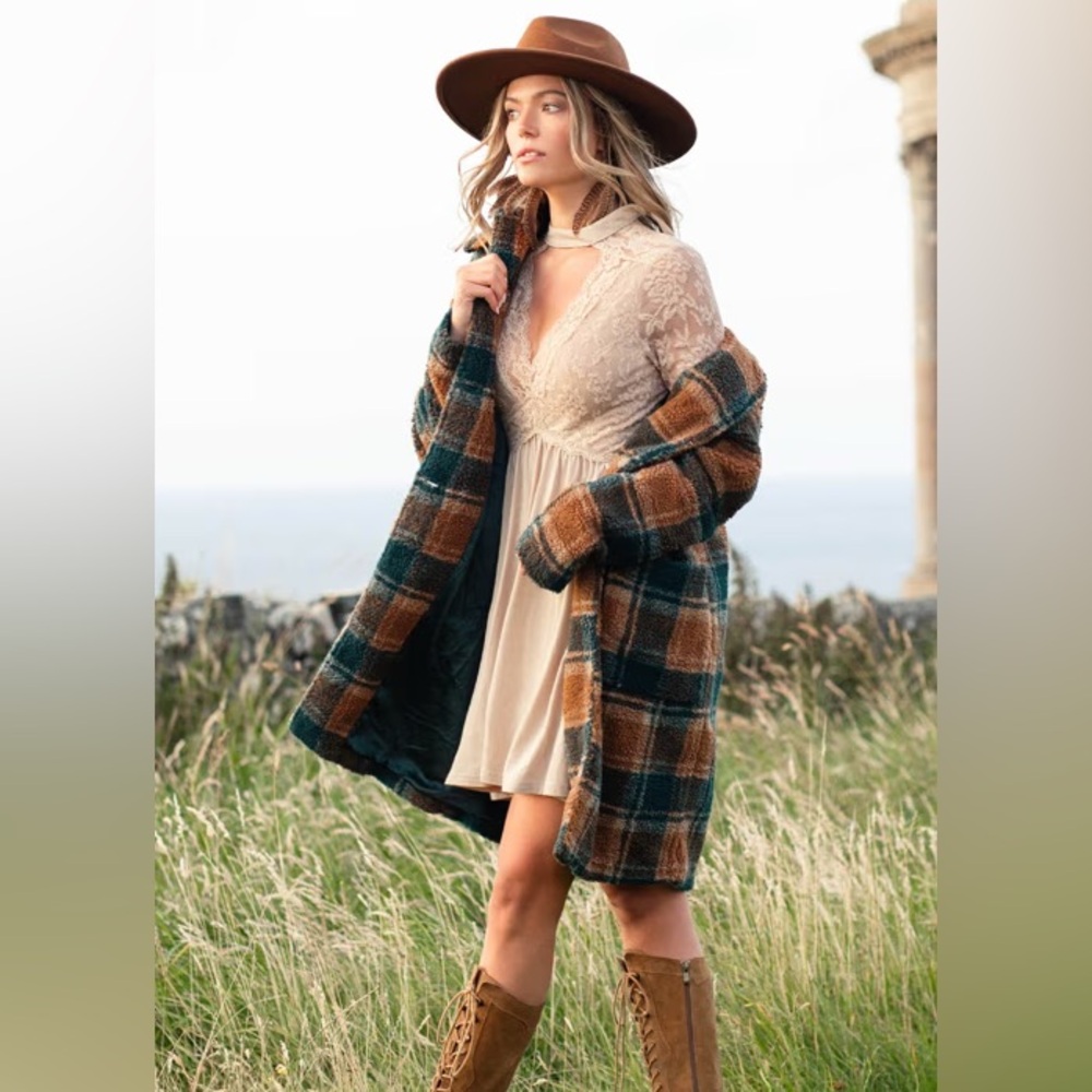 Joyfolie Gertie Plaid coat - Picture 5 of 10